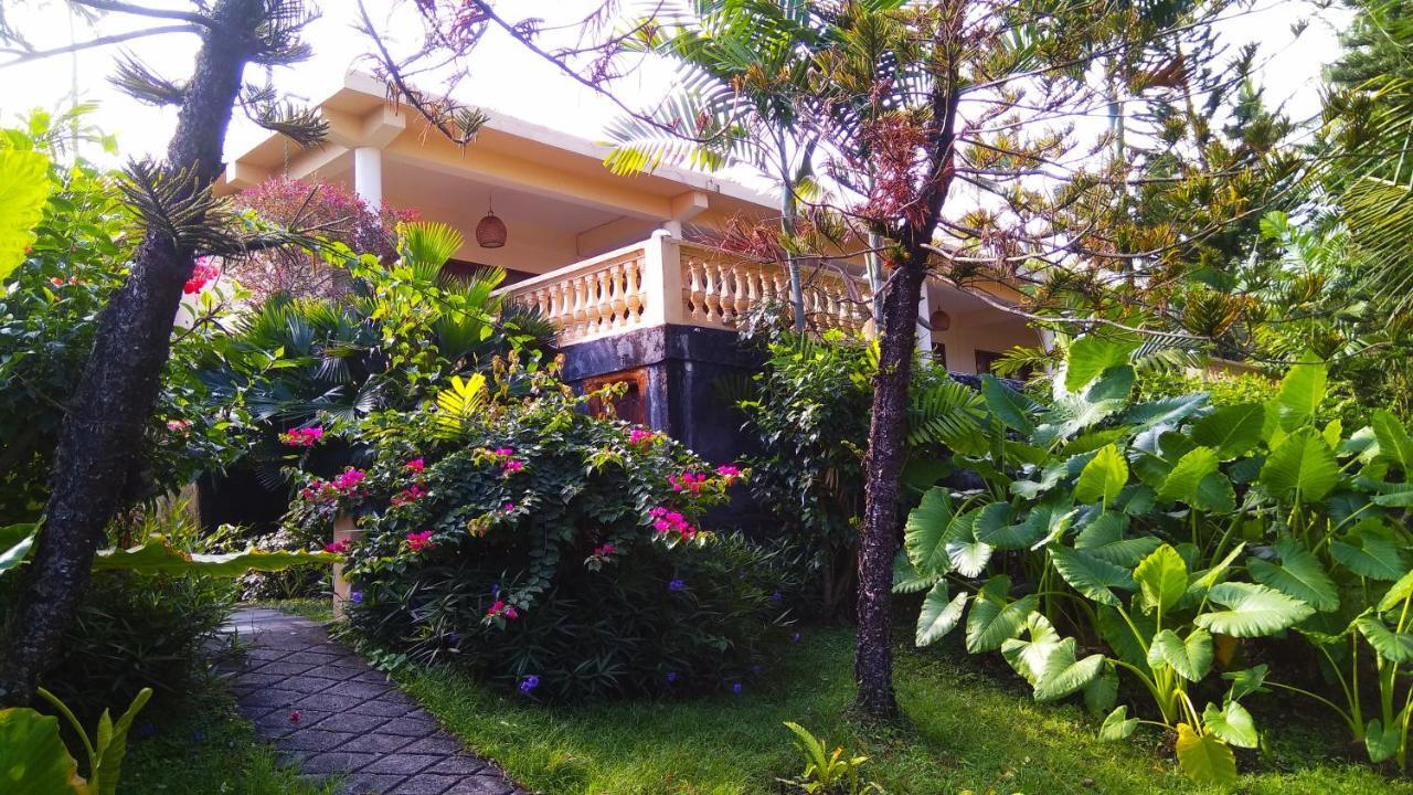 Gajah Mina Beach Resort Selemadeg (Bali) Exterior foto